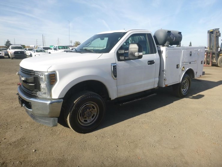 2019-ford-f250-image-1