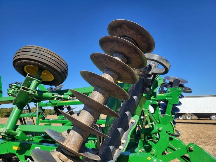 2012-john-deere-2620-image-62