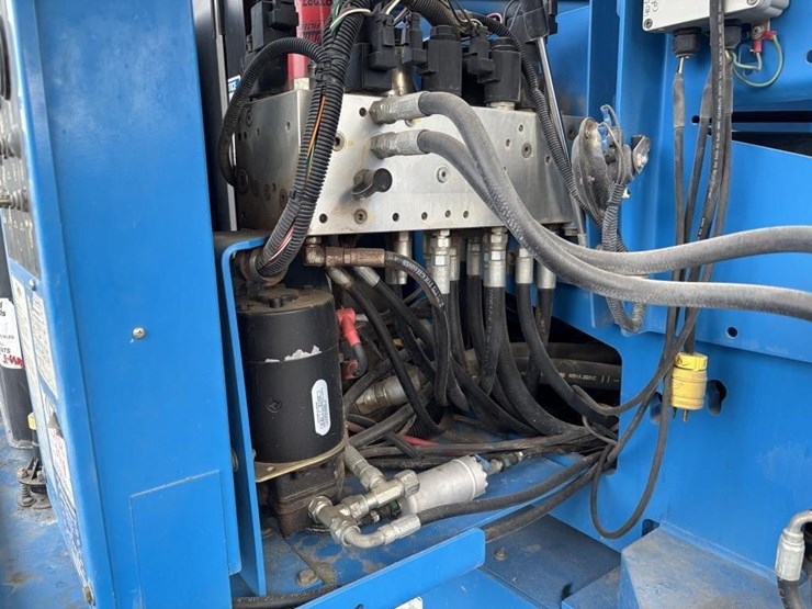 2013-genie-s40-image-42