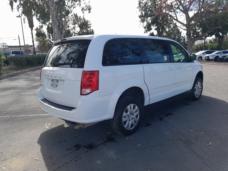 dodge-caravan-image-4