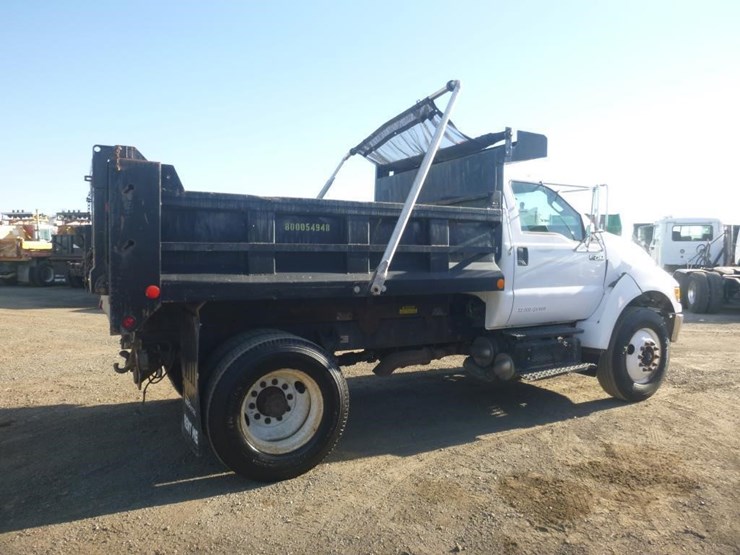 2015-ford-f750-image-3