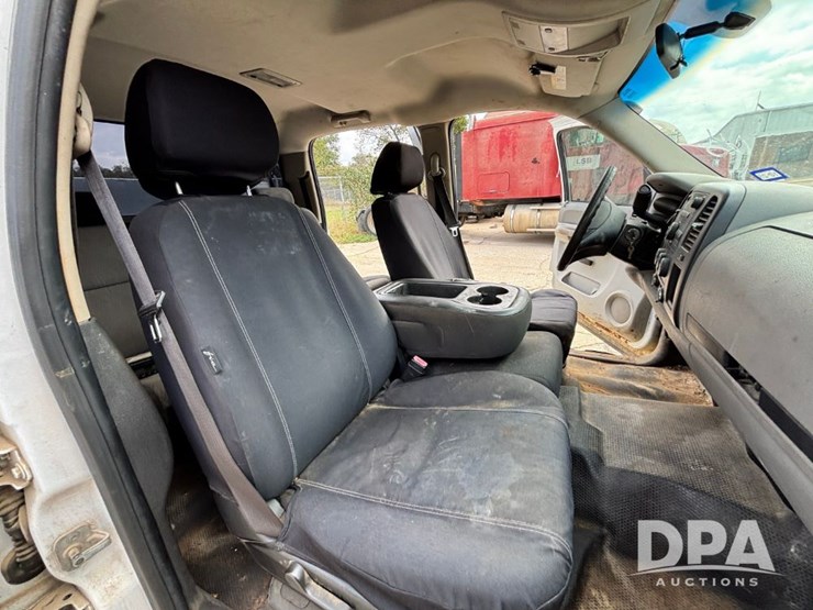 2009-chevrolet-silverado-2500hd-image-67