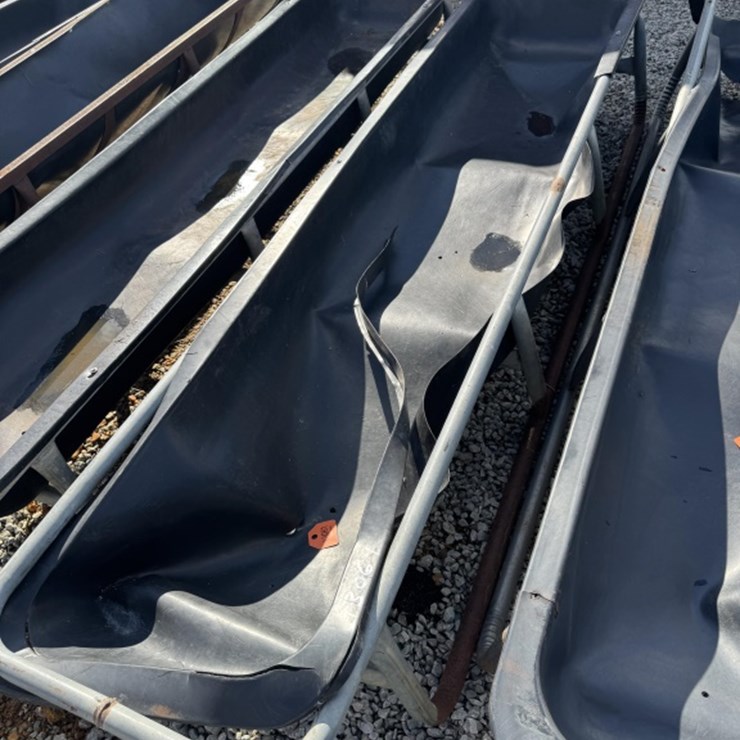 #13061 • Feed Trough