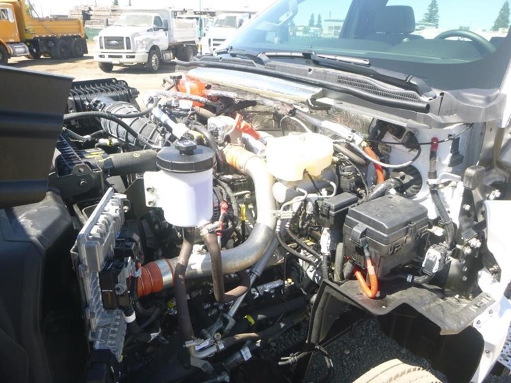 2023-chevrolet-silverado-image-20