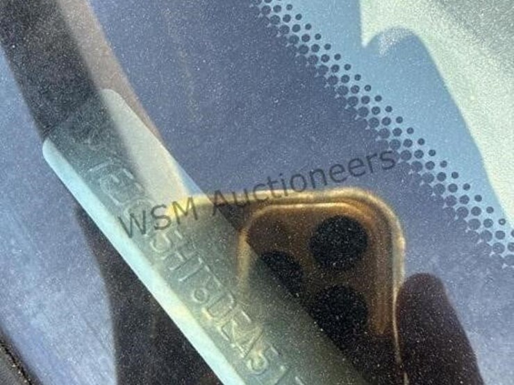 2013-ford-f550-image-18