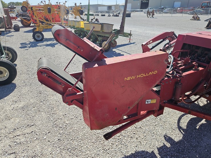1993-new-holland-565-image-8