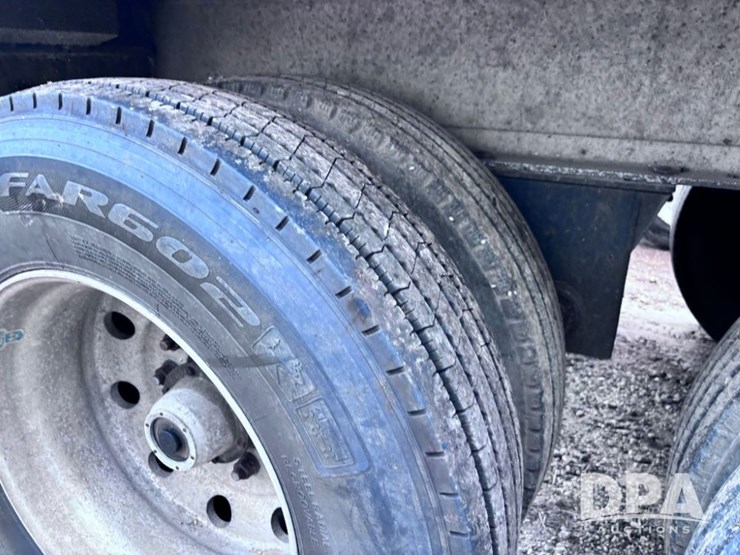 2006-travis-end-dump-image-41