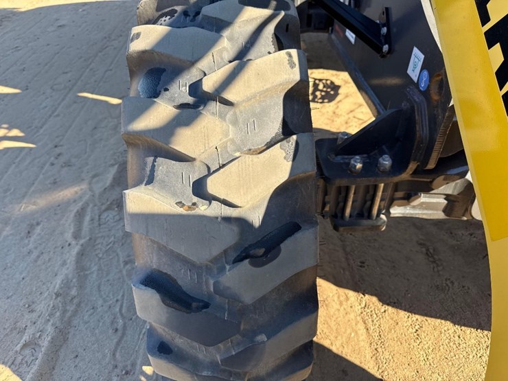 new-holland-w80c-image-11