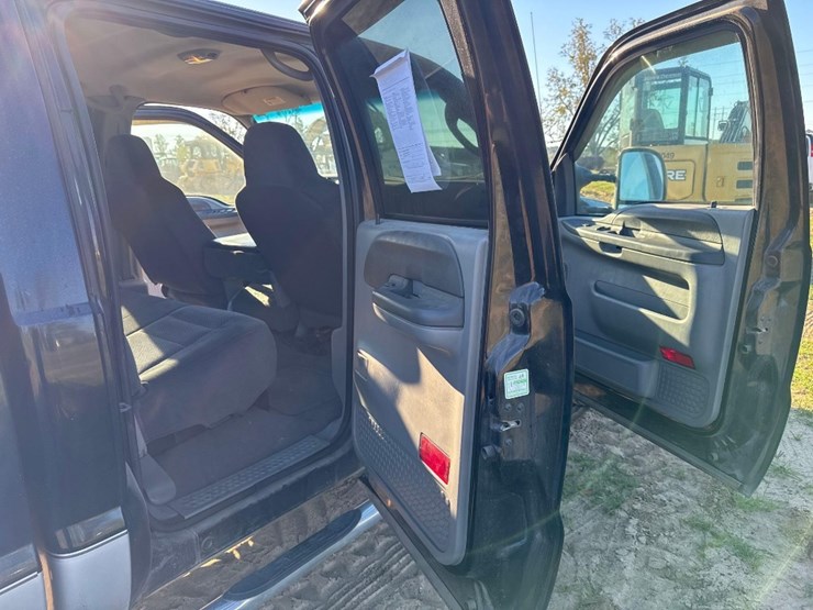 2003-ford-f350-xlt-image-16