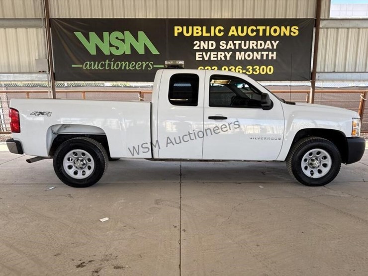 2009-chevrolet-silverado-1500-image-1