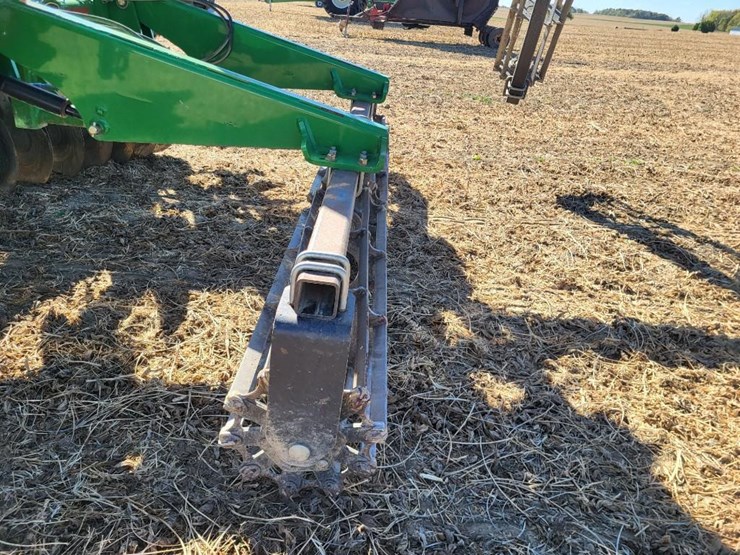 2012-john-deere-2620-image-33