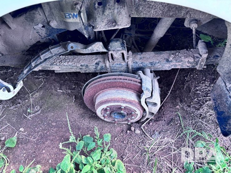 2018-nissan-titan-image-35