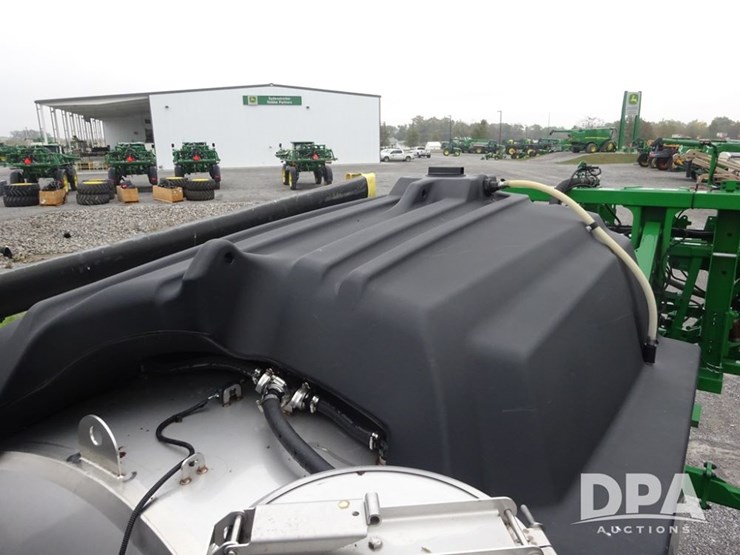 2024-john-deere-412r-image-128