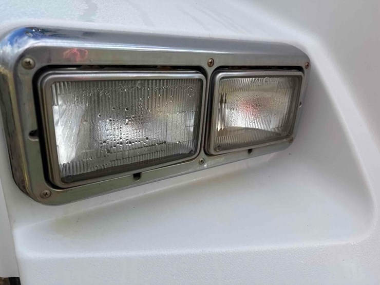 2006-kenworth-t800-image-21