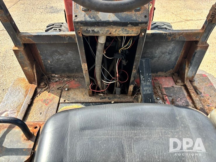 massey-ferguson-7500-image-27