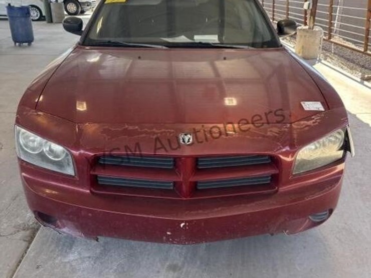 2006-dodge-charger-sdn-image-3