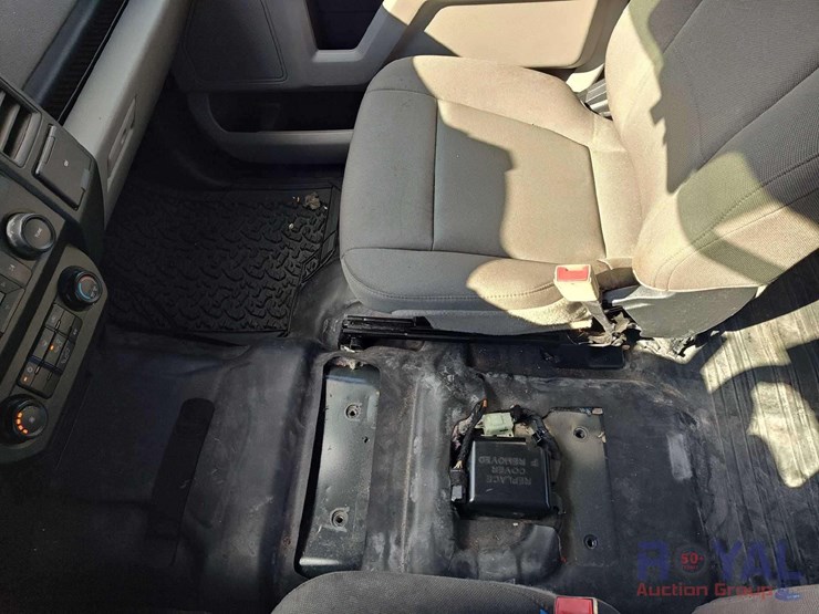 2019-ford-f150-image-42