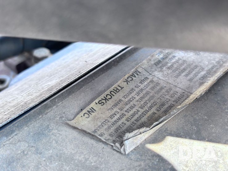 1993-mack-ch613-image-73