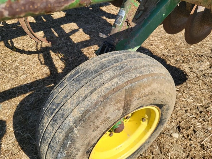 john-deere-714-image-27