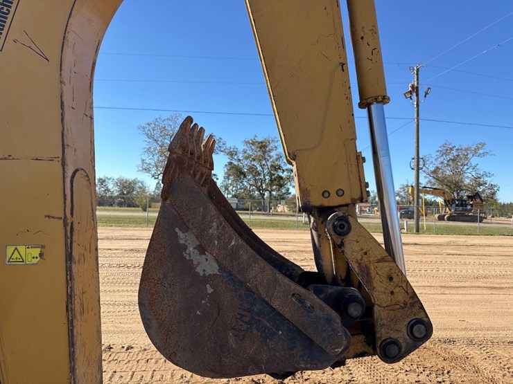 caterpillar-430d-it-image-19