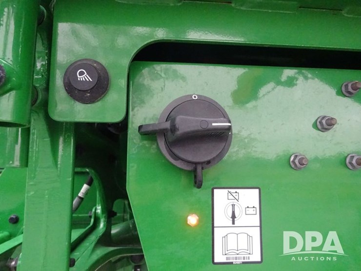 2024-john-deere-412r-image-116