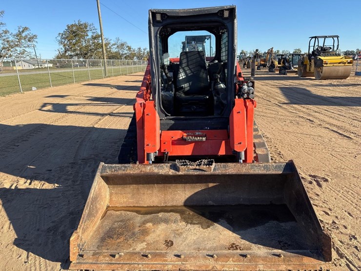 kubota-svl75-2-image-7