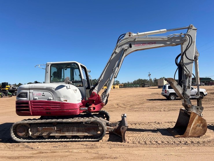 takeuchi-tb285-image-5