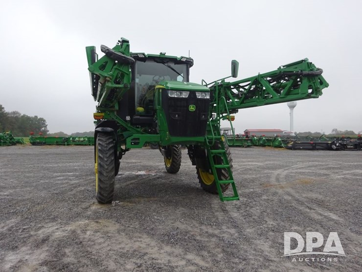 2022-john-deere-410r-image-8