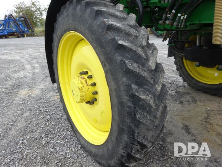 2021-john-deere-r4038-image-37