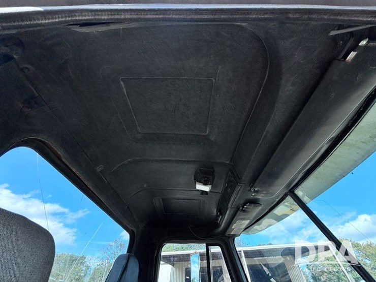 1993-mack-ch613-image-81