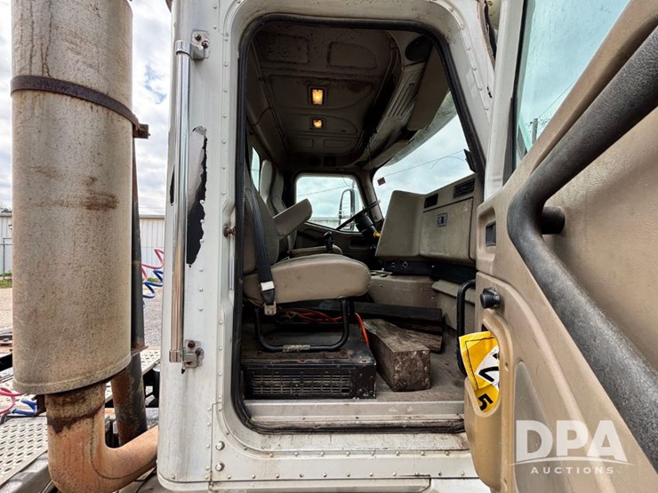 2005-international-9200i-image-67