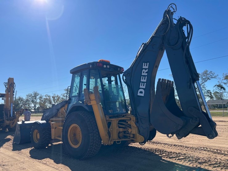 deere-710j-image-2