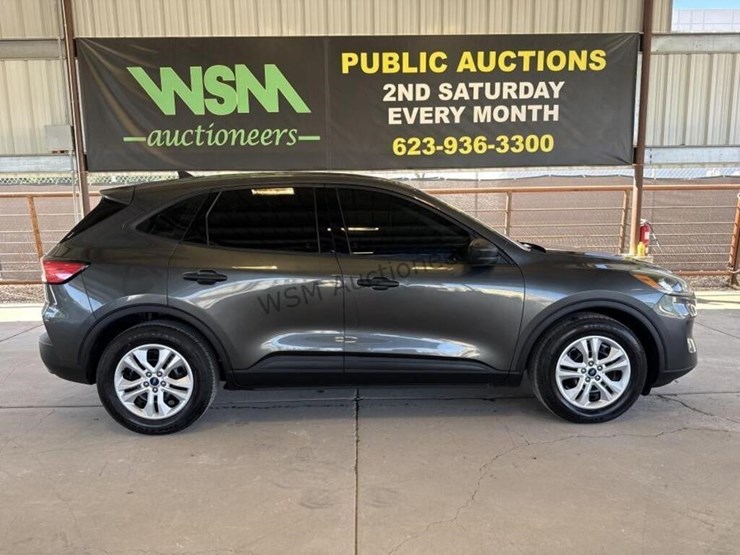 2020-ford-escape-image-1