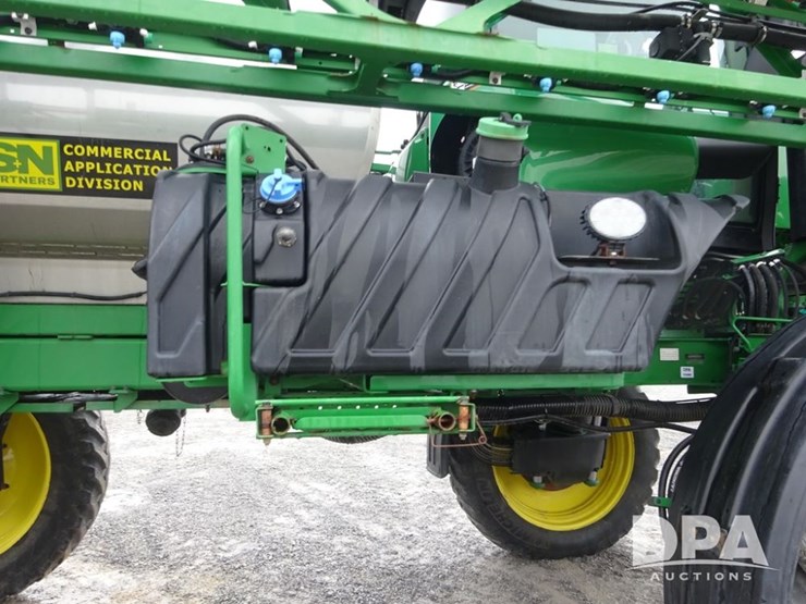 2021-john-deere-r4038-image-74