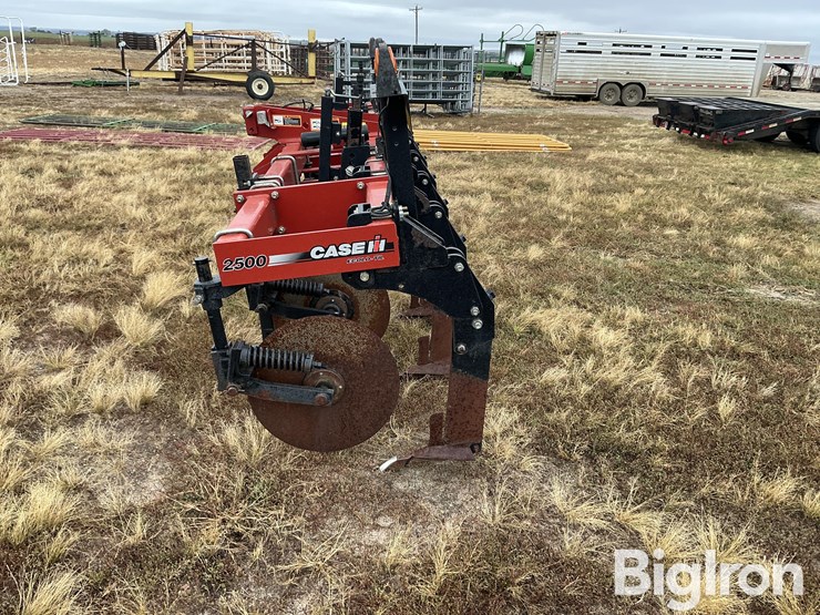 2015-case-ih-2500-image-8