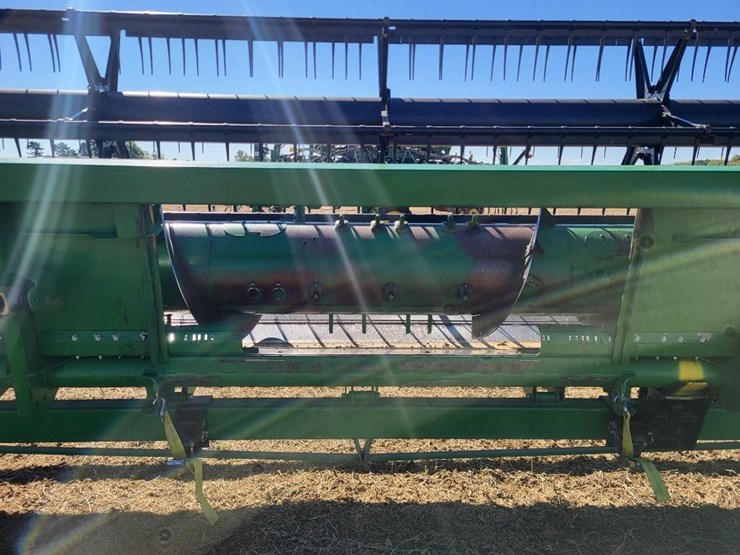 john-deere-630f-image-42