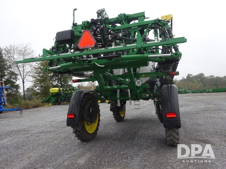 2024-john-deere-412r-image-31