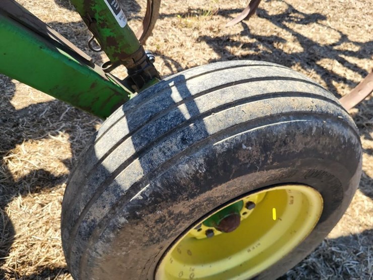 john-deere-714-image-14