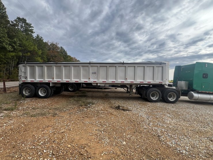 2000-travis-]-image-2