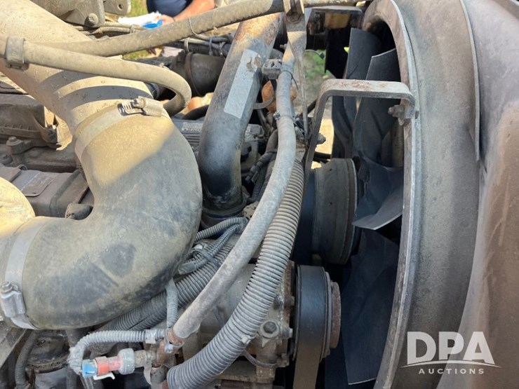 2009-stahly-peterbilt-image-46