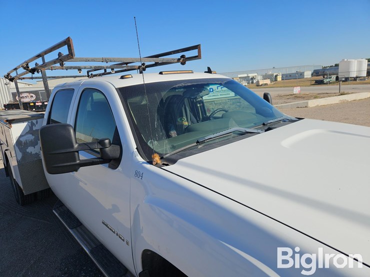 2009-gmc-sierra-3500-image-12