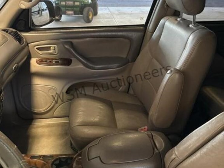 2006-toyota-tundra-sr5-image-23