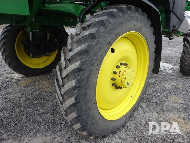 2022-john-deere-410r-image-51