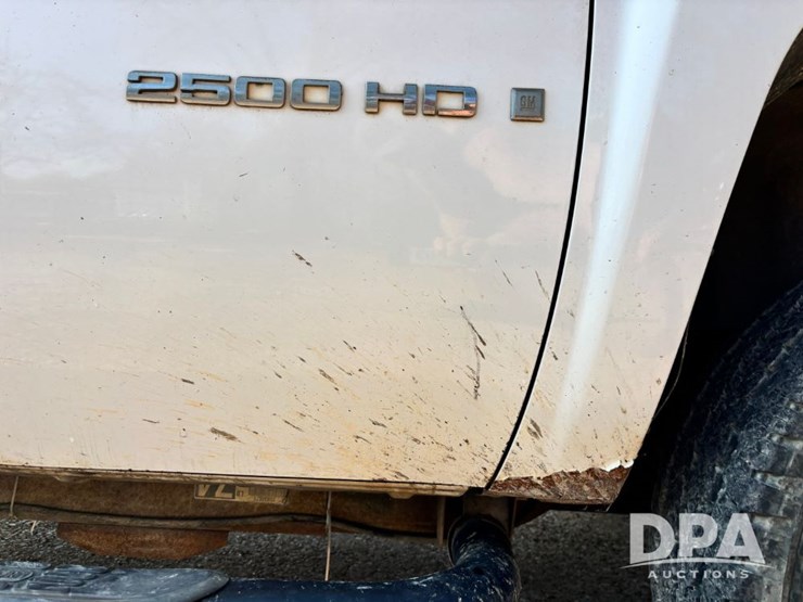 2009-chevrolet-silverado-2500hd-image-44