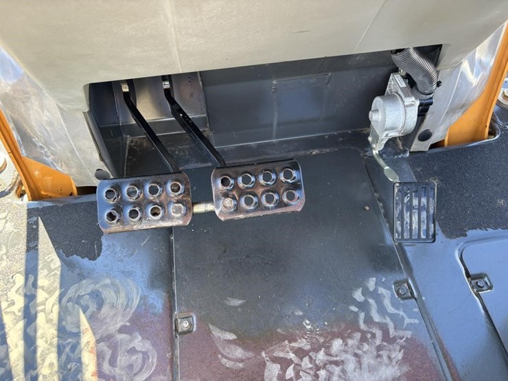 case-570n-ep-image-45