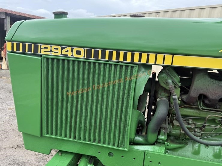 john-deere-2940-image-18
