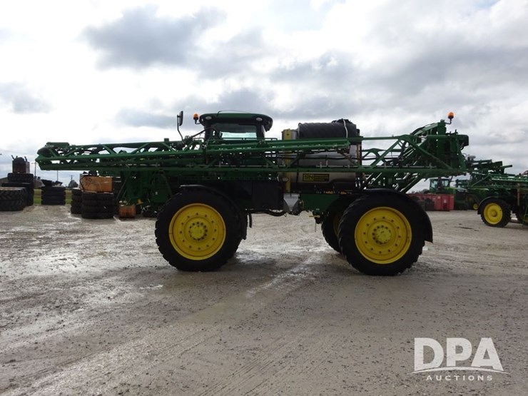 2021-john-deere-r4045-image-18