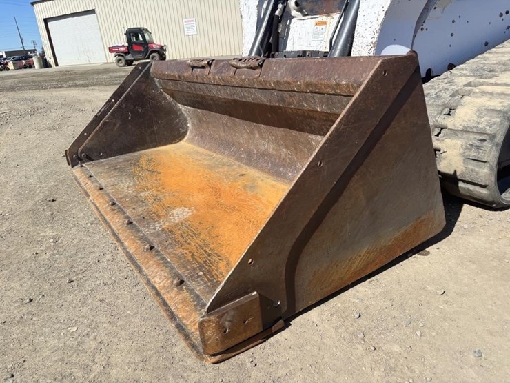 2016-bobcat-t770-image-9