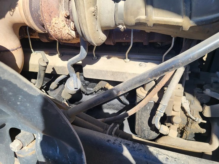 2004-mack-granite-cv713-image-78