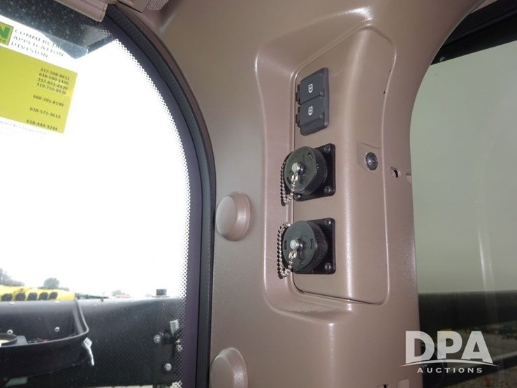 2024-john-deere-412r-image-152